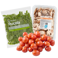 cherry tomaten schaal a 250 gram,
gesneden kastanje champignons
schaal a 125 gram of rucola sla zak a 85 gram
